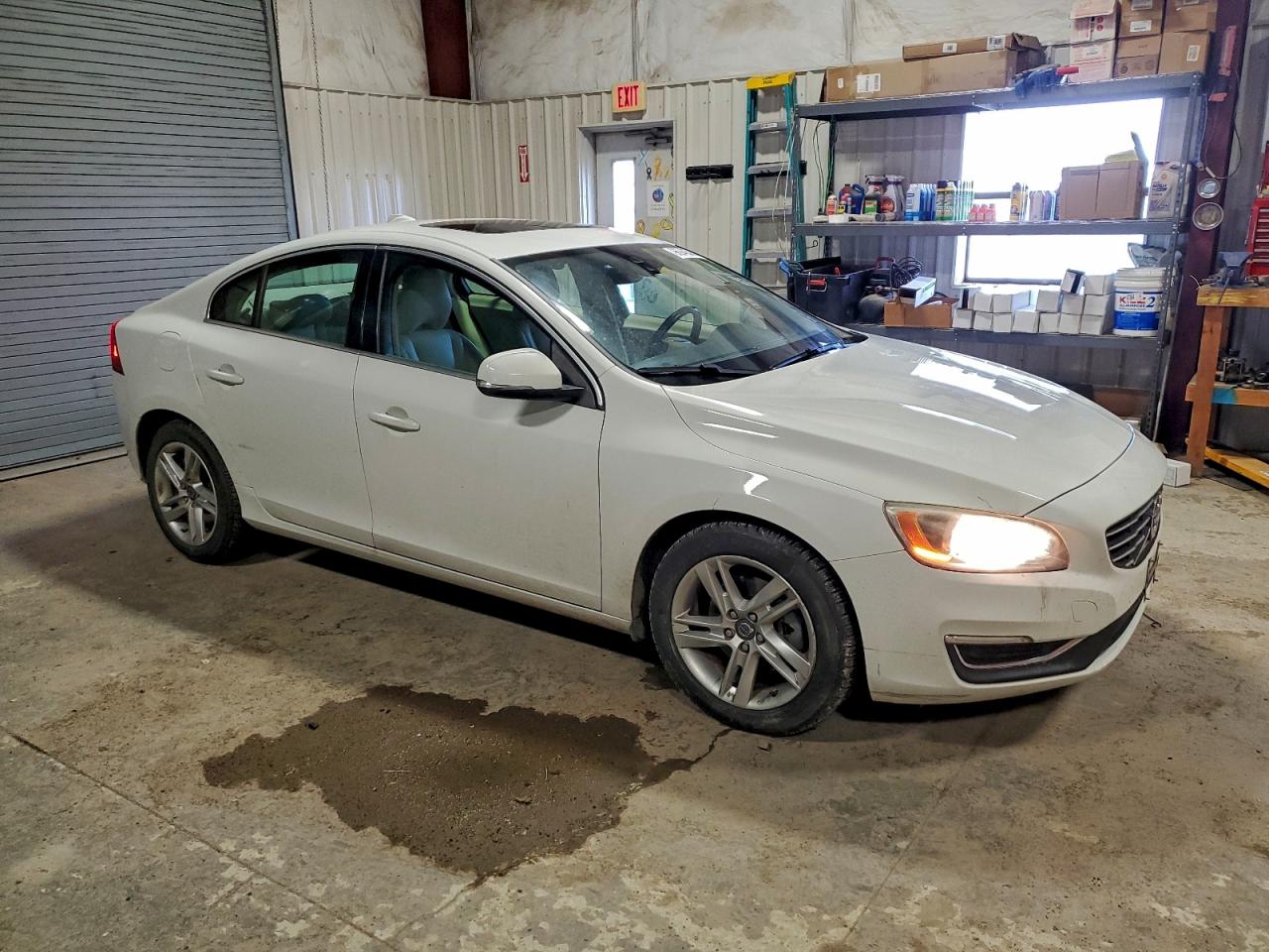 2015 VOLVO S60 PREMIER photo 4