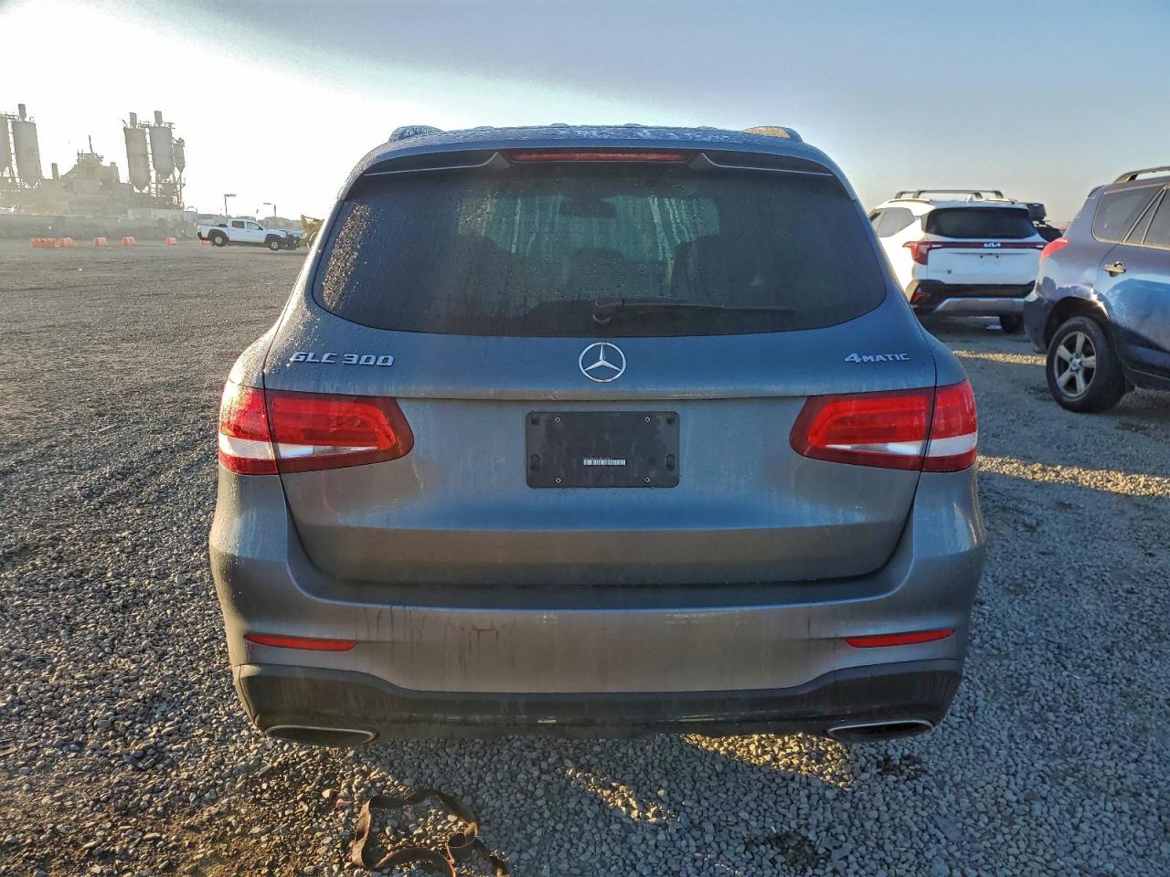 2018 MERCEDES-BENZ GLC 300 4MATIC photo 6