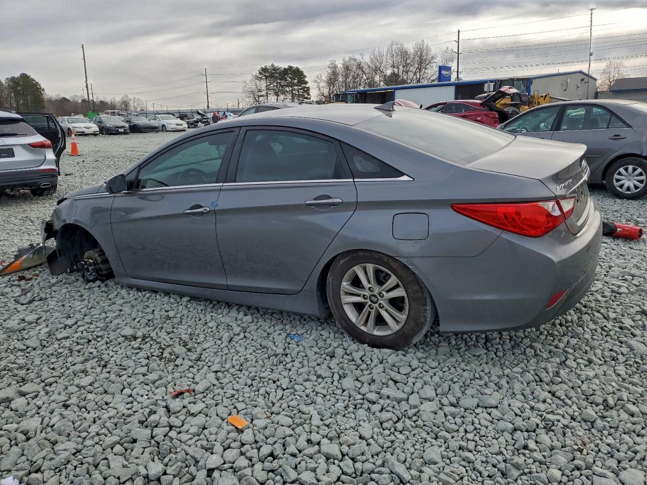 2014 HYUNDAI SONATA GLS photo 2