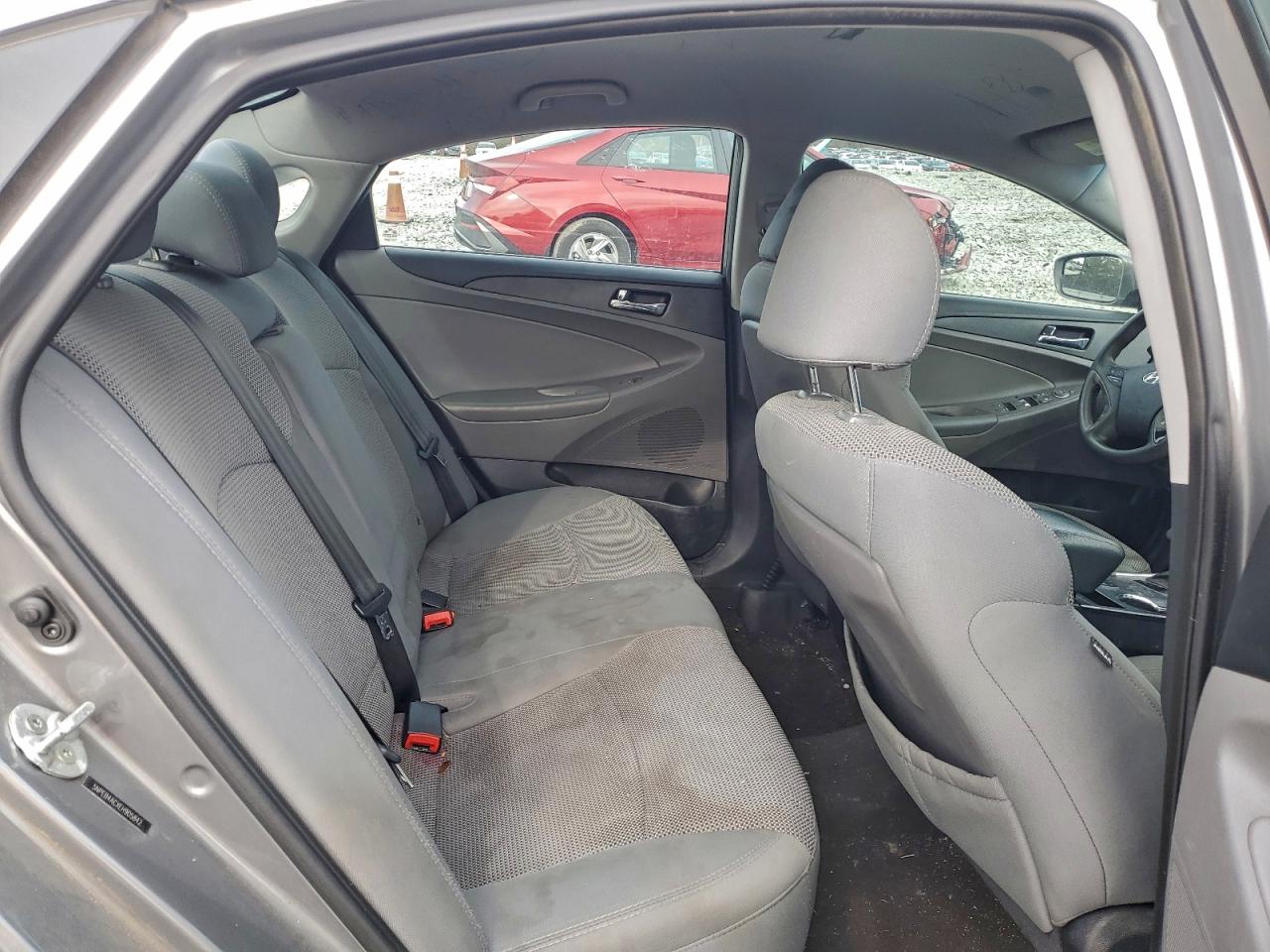 2014 HYUNDAI SONATA GLS photo 10