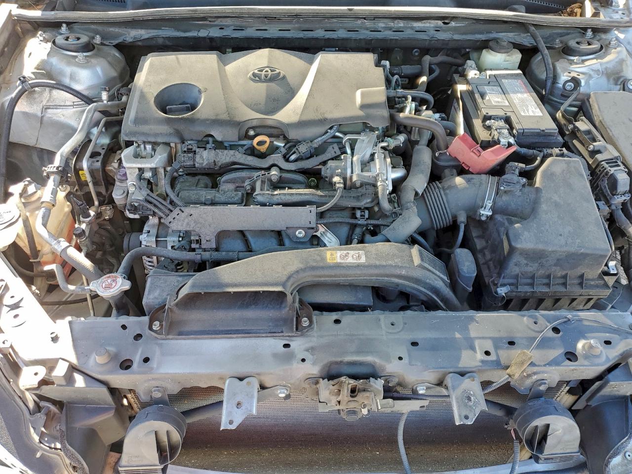 2018 TOYOTA CAMRY L photo 11