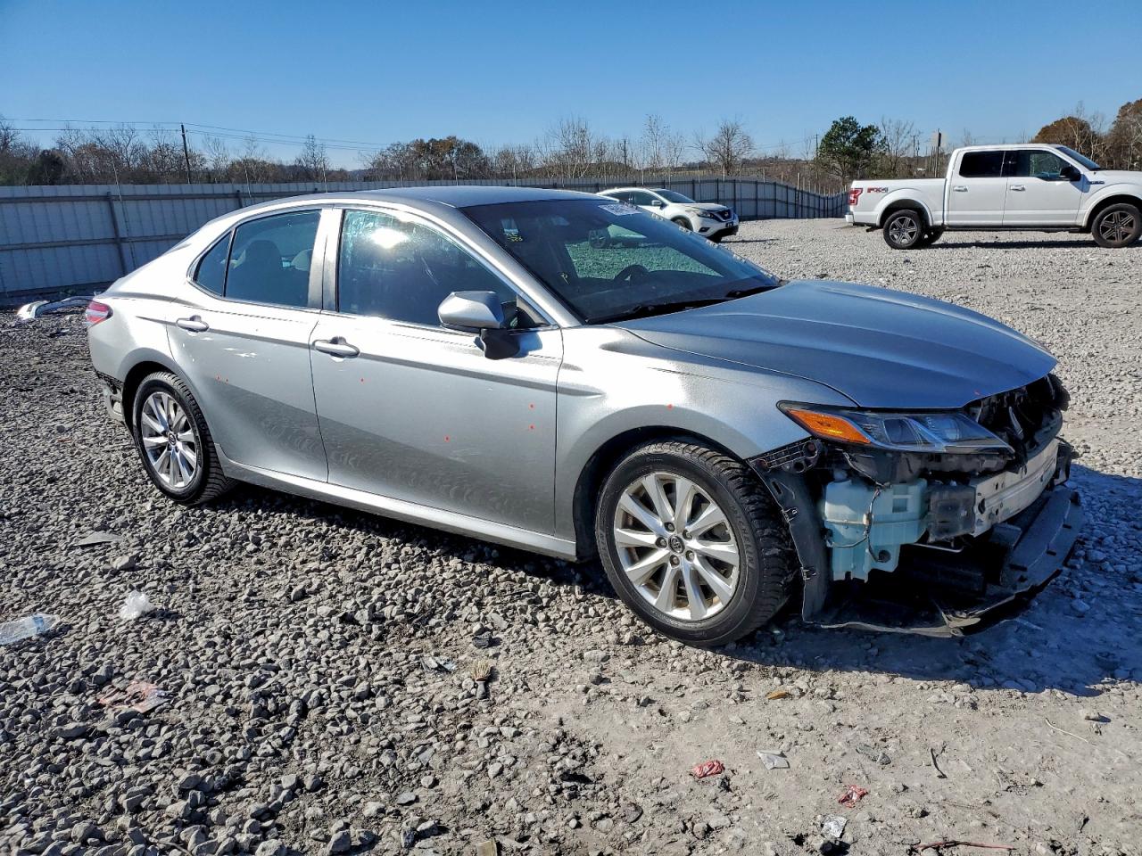 2018 TOYOTA CAMRY L photo 4