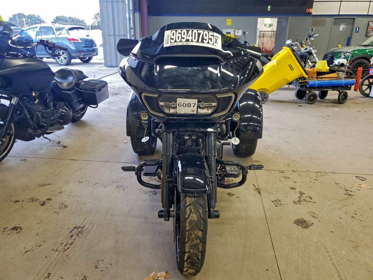 2024 HARLEY-DAVIDSON FLTRT photo 2