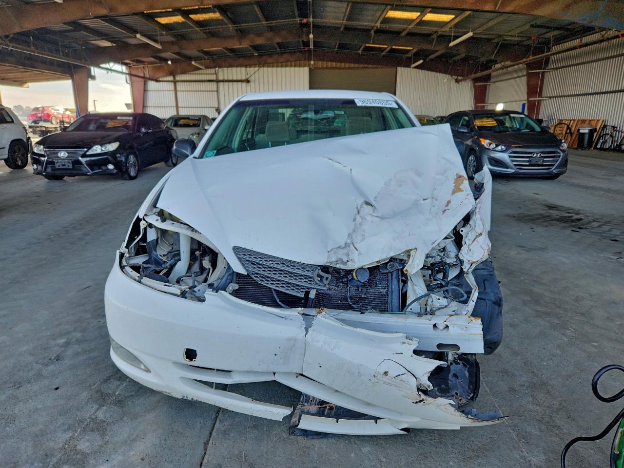 2003 TOYOTA CAMRY LE photo 5