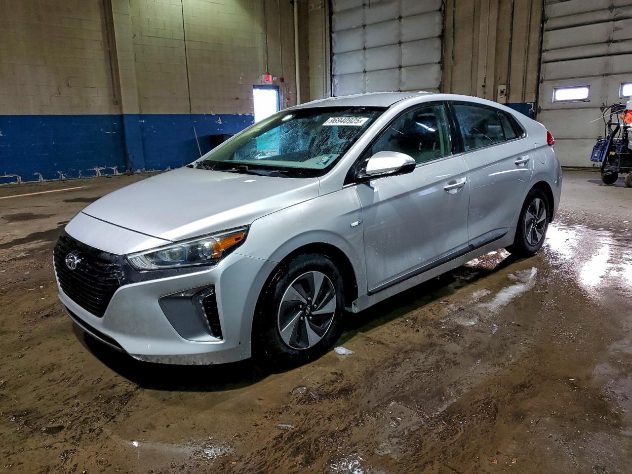 2017 HYUNDAI IONIQ SEL — MINOR DENT/SCRATCHES damage — photo 1