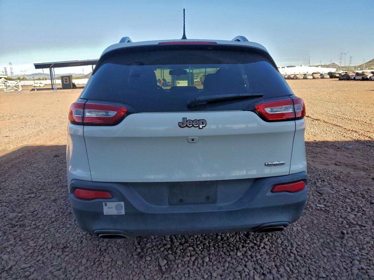2015 JEEP CHEROKEE LATITUDE photo 11