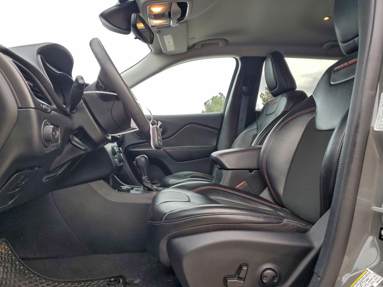 2022 JEEP CHEROKEE TRAILHAWK photo 7