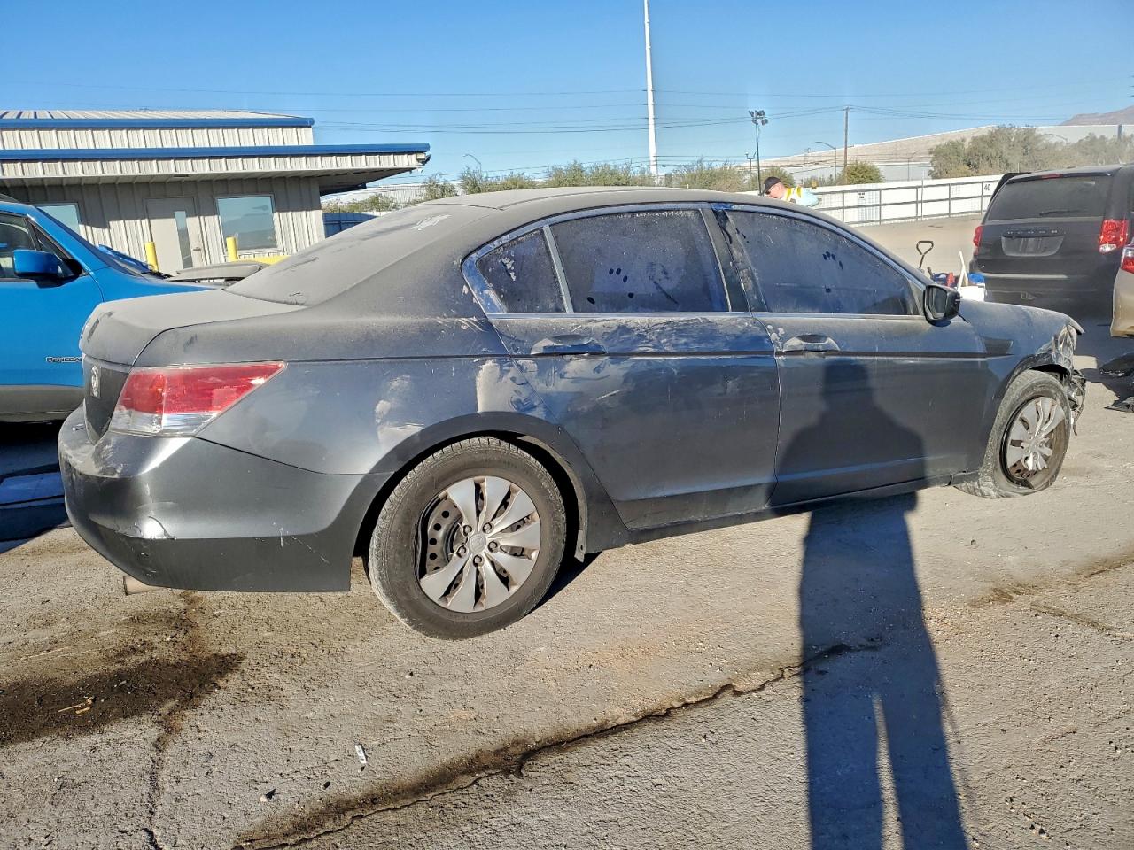 2009 HONDA ACCORD LX photo 3