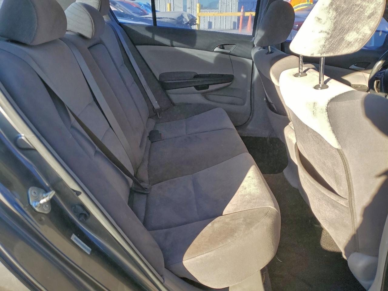 2009 HONDA ACCORD LX photo 10