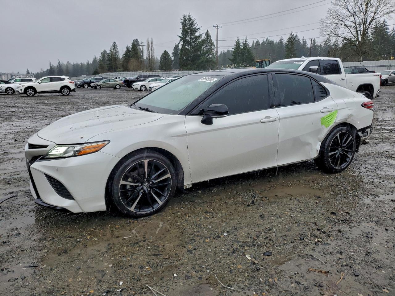 2019 TOYOTA CAMRY