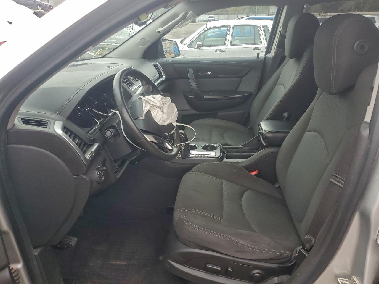 2015 GMC ACADIA SLE photo 13