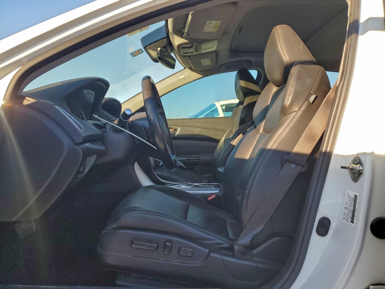 2018 ACURA TLX photo 7