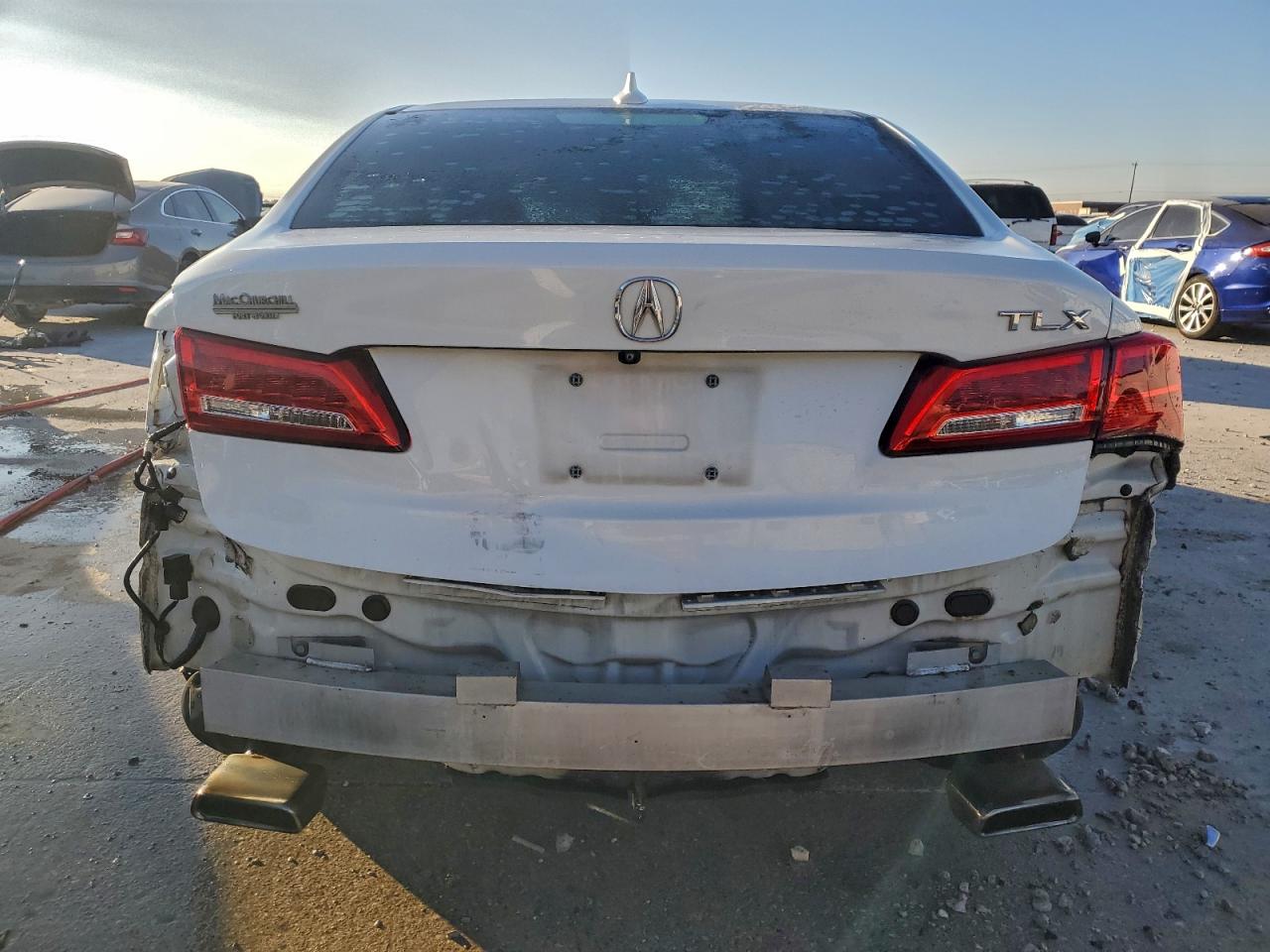 2018 ACURA TLX photo 6