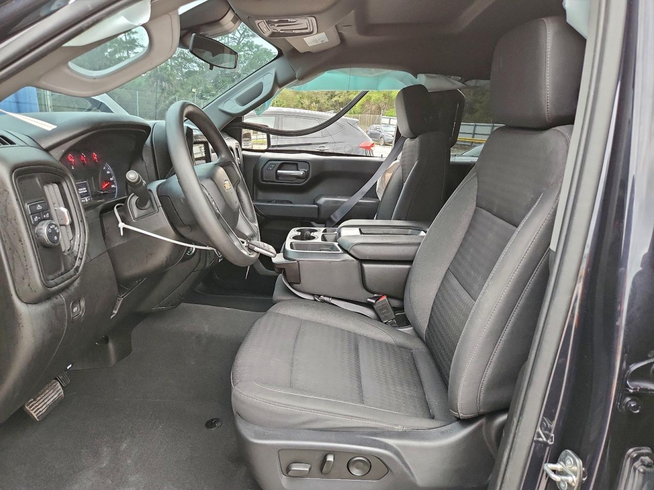 2023 CHEVROLET SILVERADO C1500 CUSTOM photo 7