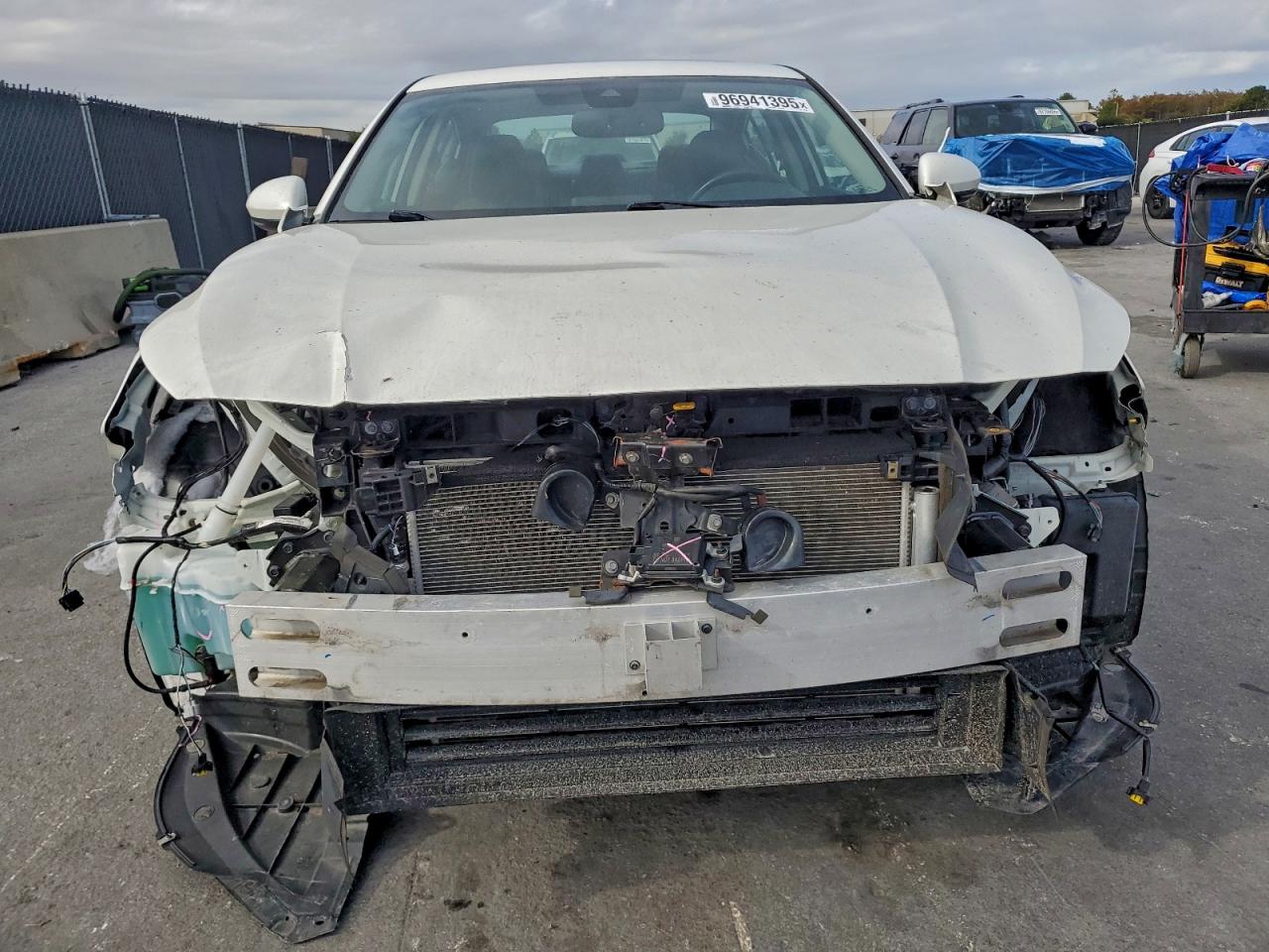 2019 NISSAN ALTIMA SV photo 17