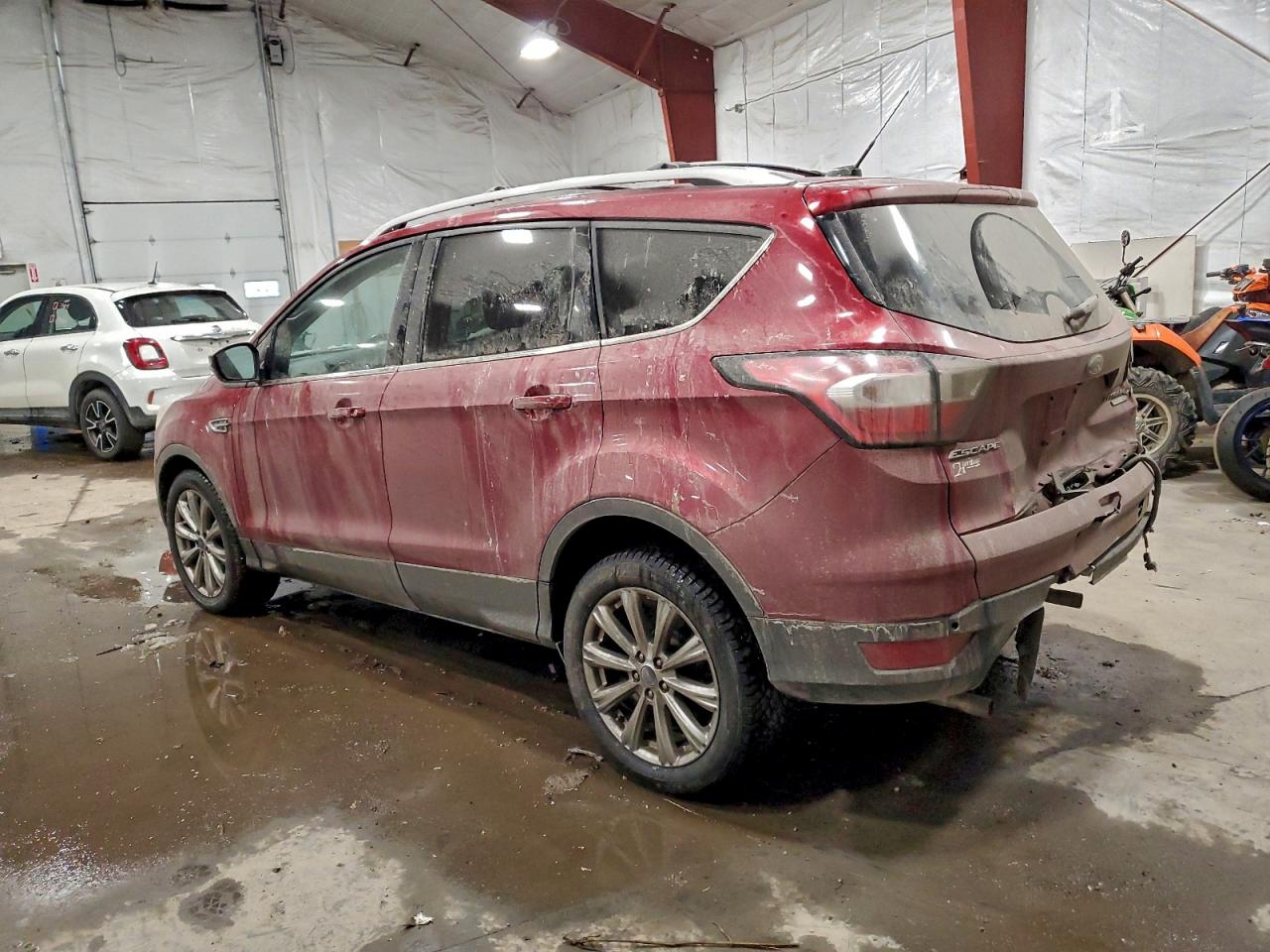 2017 FORD ESCAPE TITANIUM photo 2