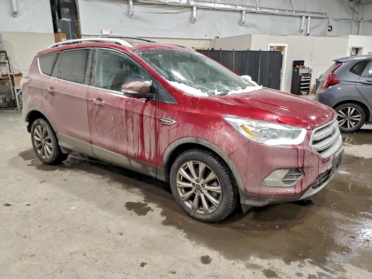2017 FORD ESCAPE TITANIUM photo 4