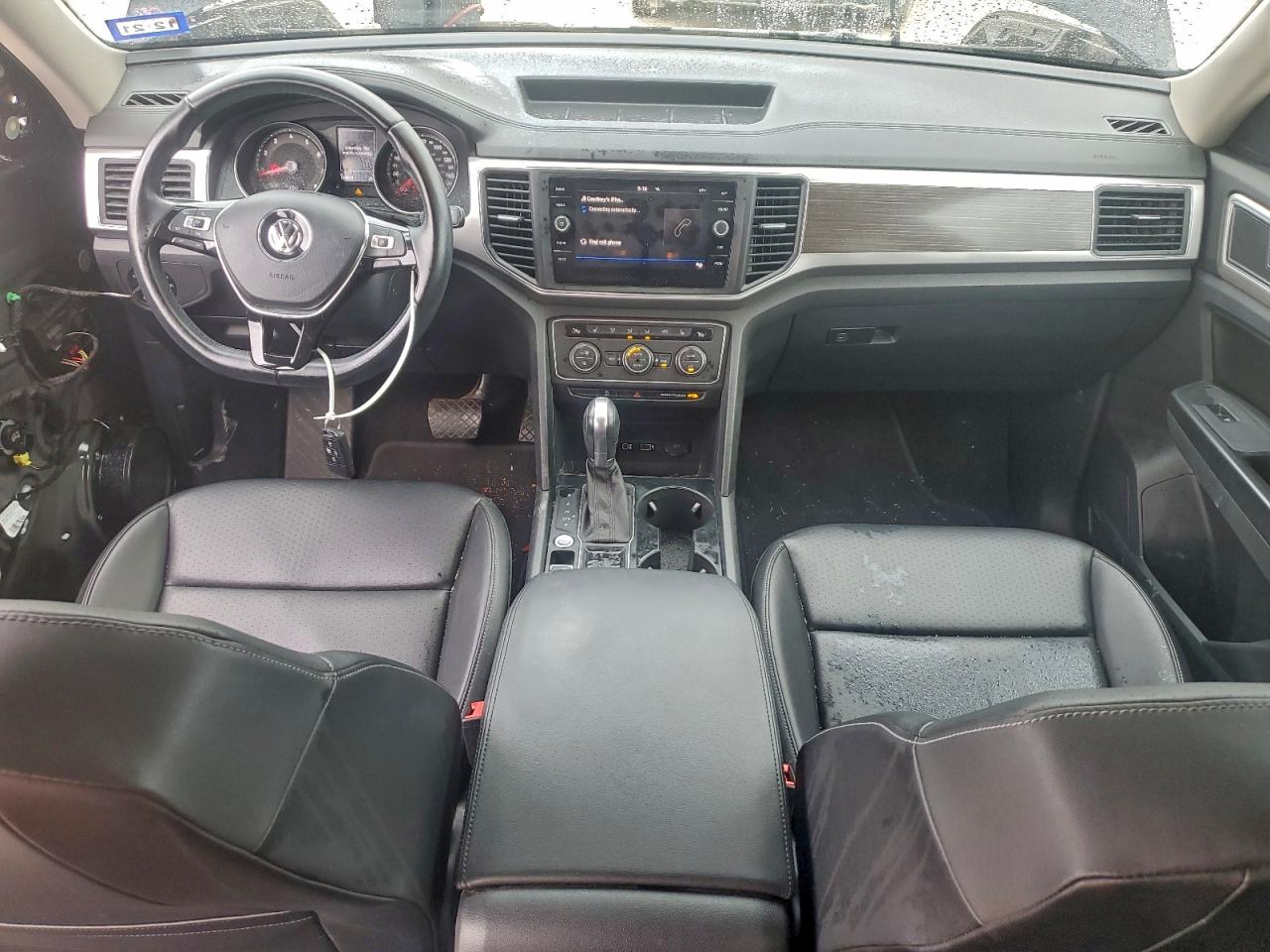 2018 VOLKSWAGEN ATLAS SE photo 8