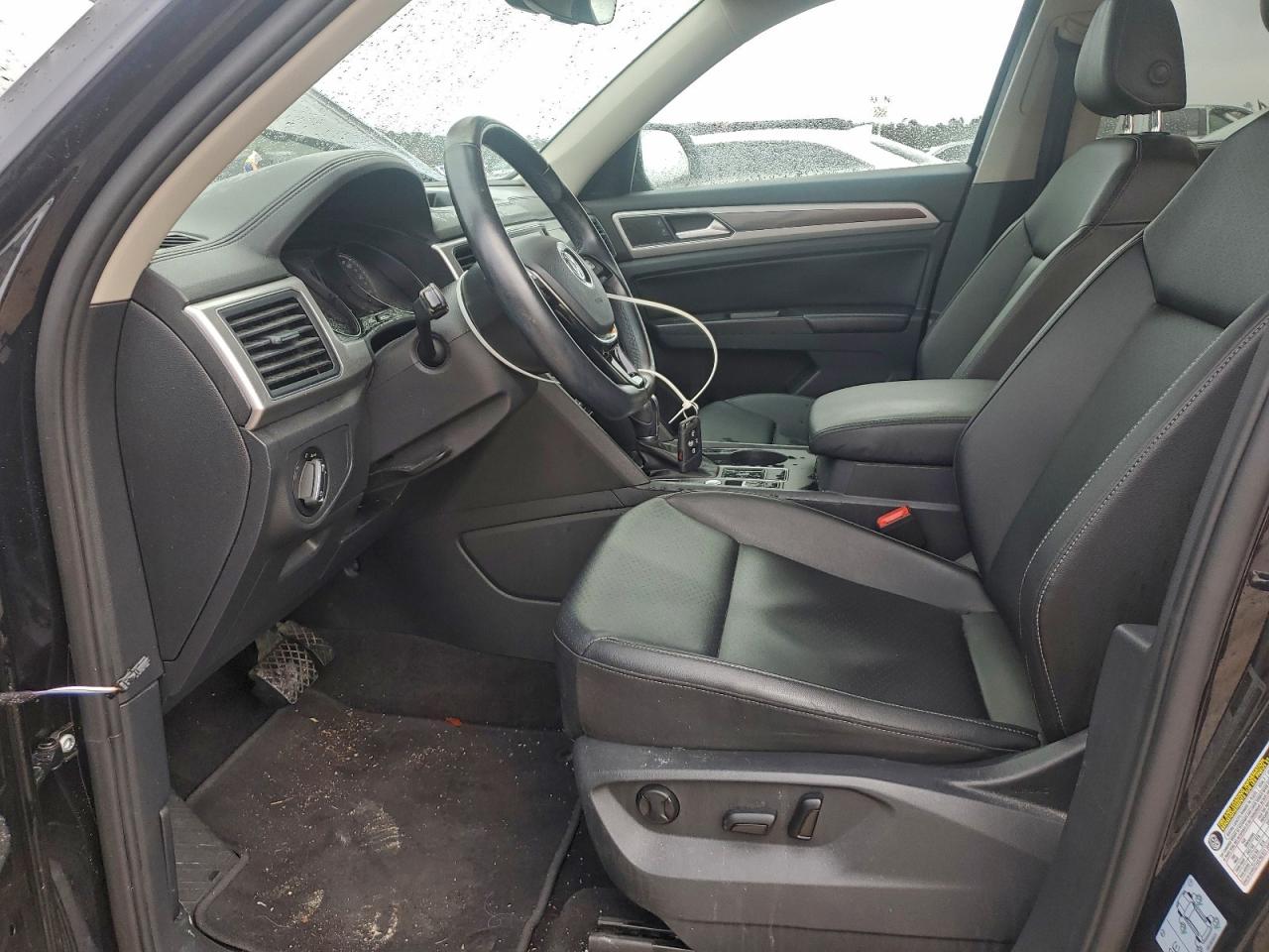 2018 VOLKSWAGEN ATLAS SE photo 7