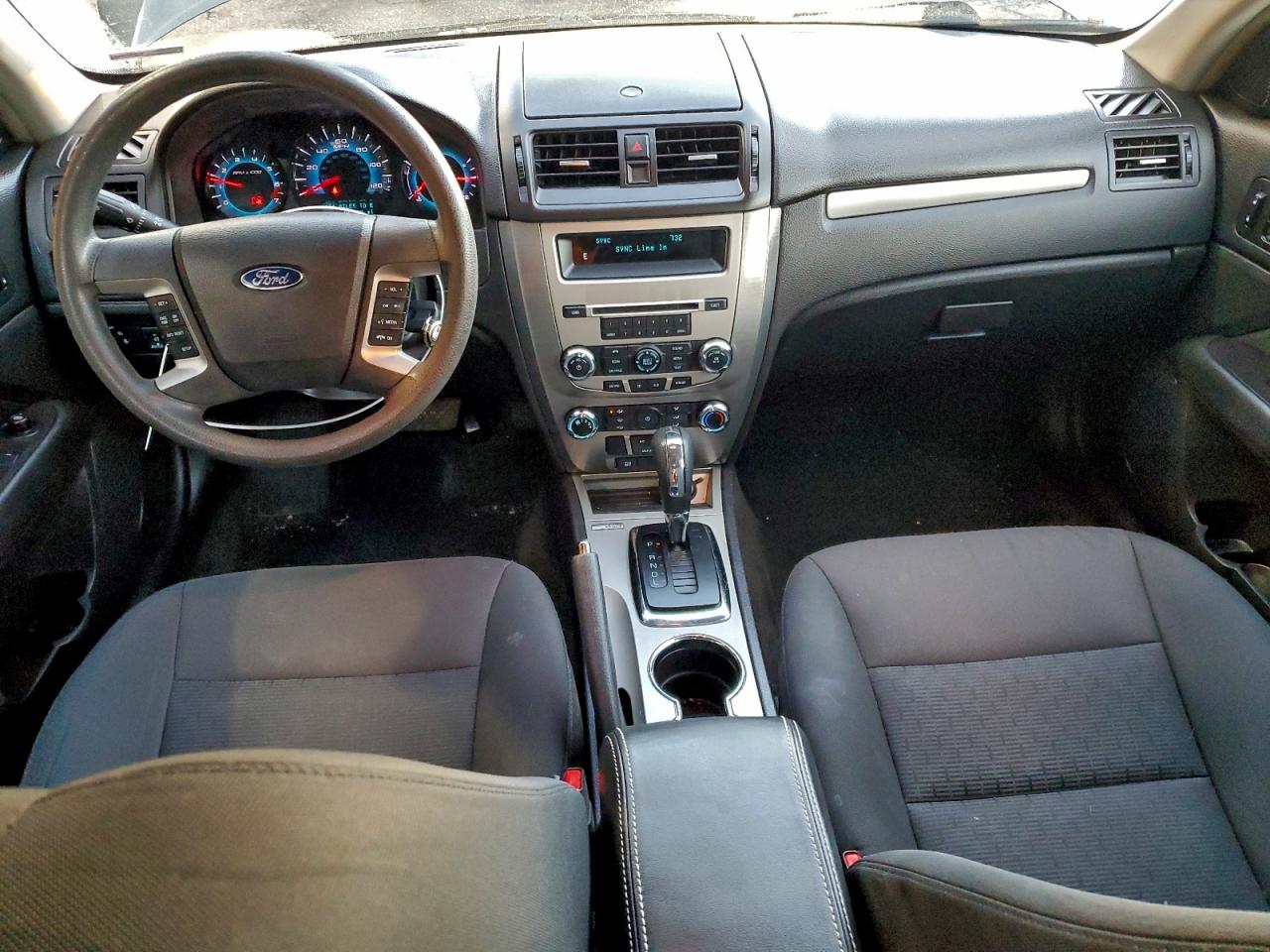 2012 FORD FUSION SE photo 8