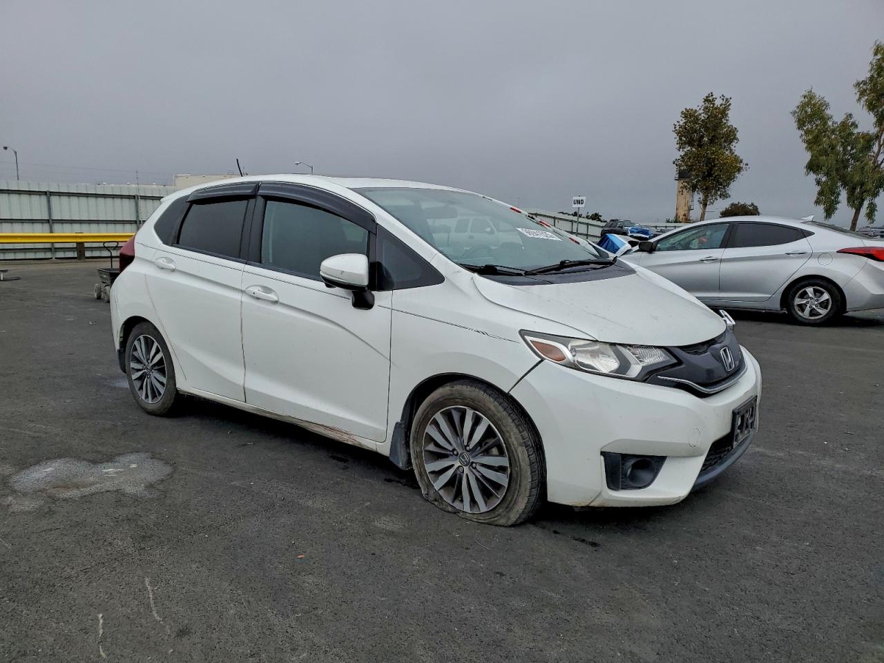 2016 HONDA FIT EX photo 4