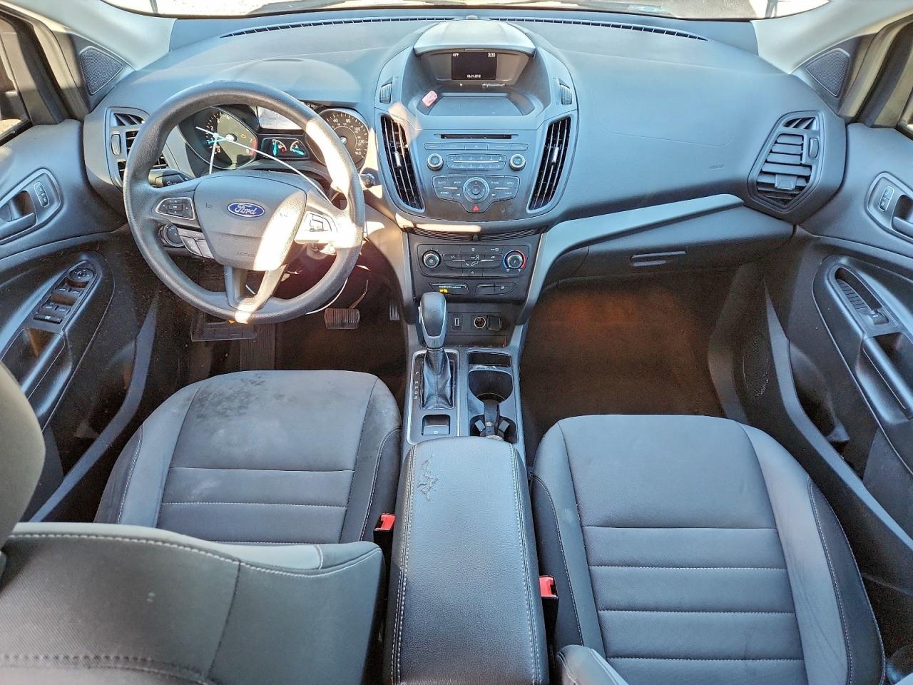 2017 FORD ESCAPE S photo 8