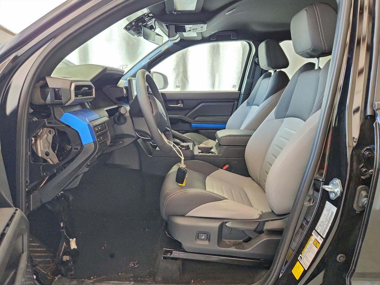 2025 TOYOTA TACOMA DOUBLE CAB photo 7