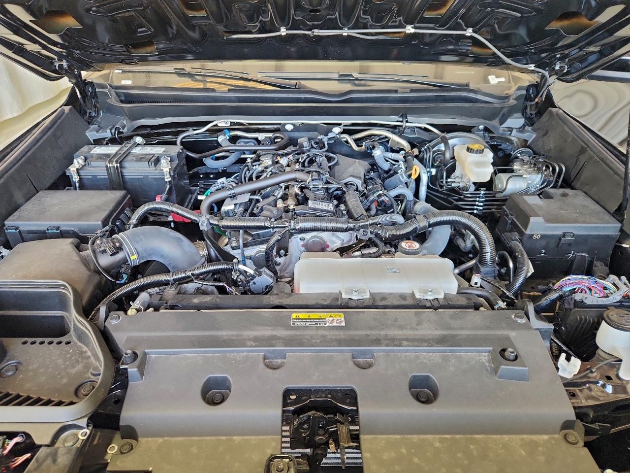 2025 TOYOTA TACOMA DOUBLE CAB photo 11