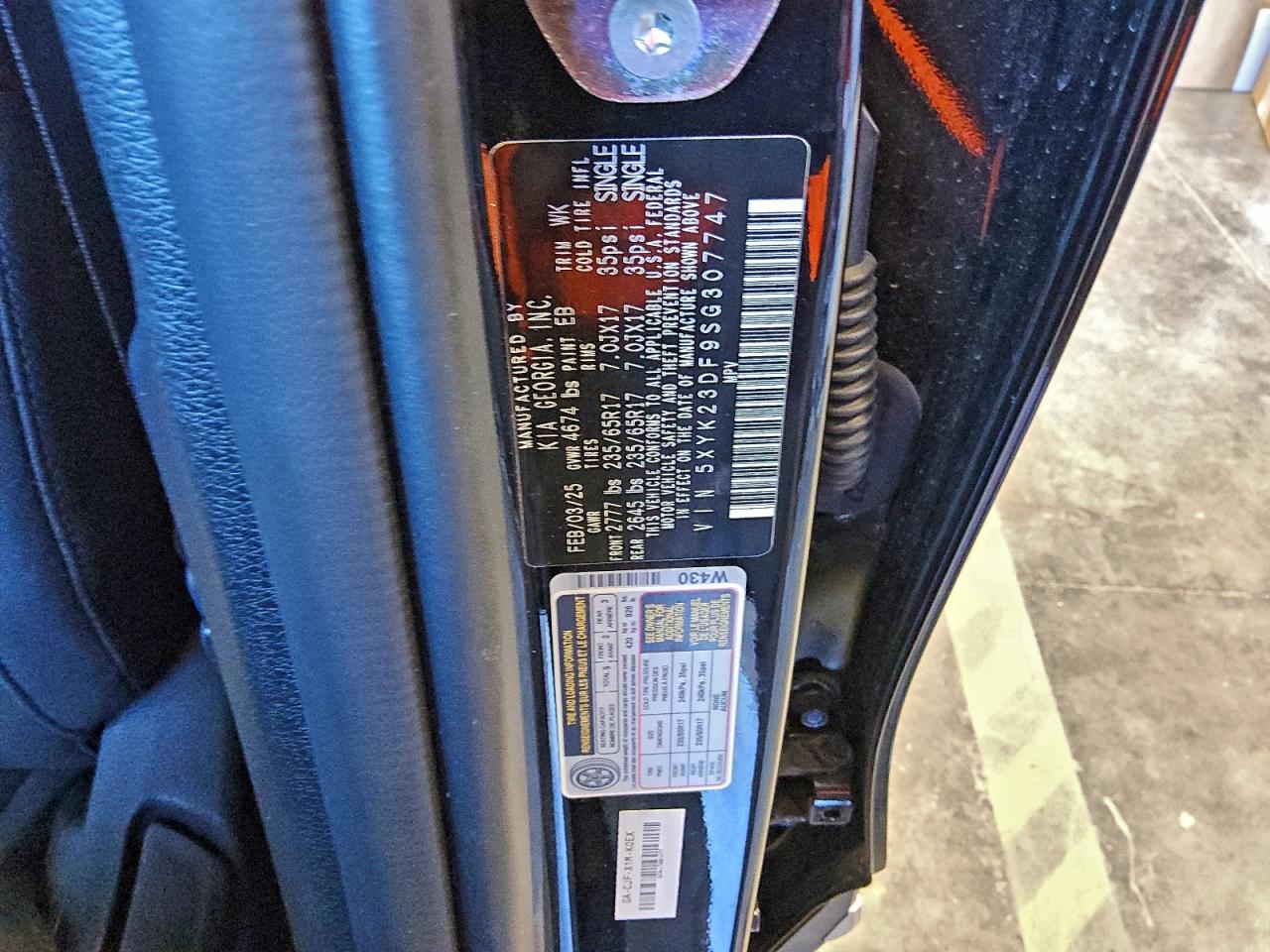 2025 KIA SPORTAGE LX photo 13