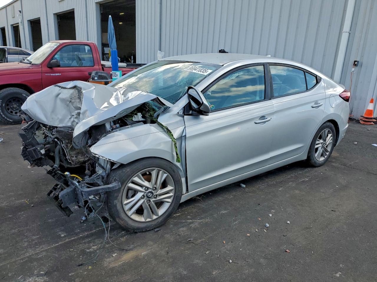 2019 HYUNDAI ELANTRA