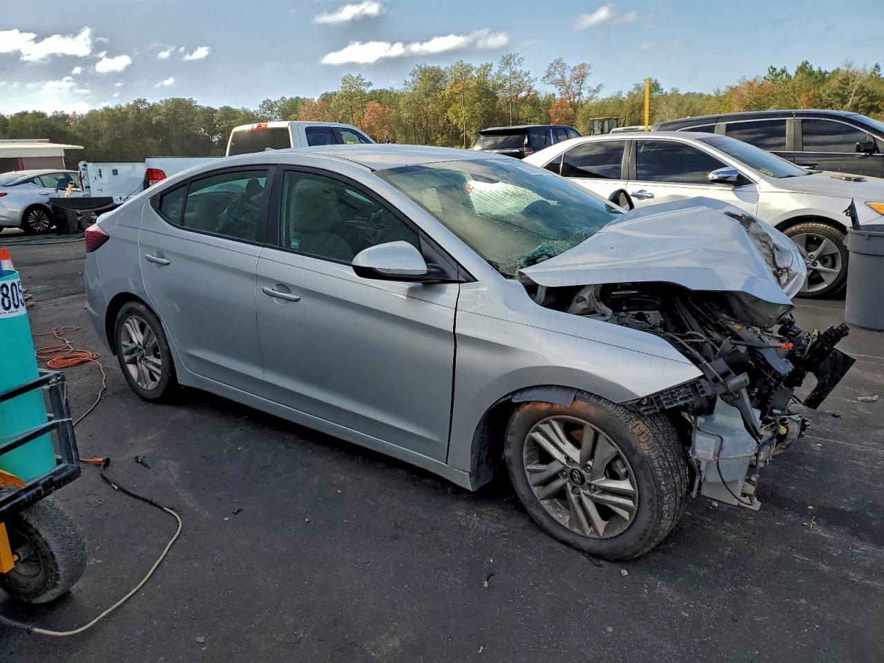 2019 HYUNDAI ELANTRA SEL photo 4