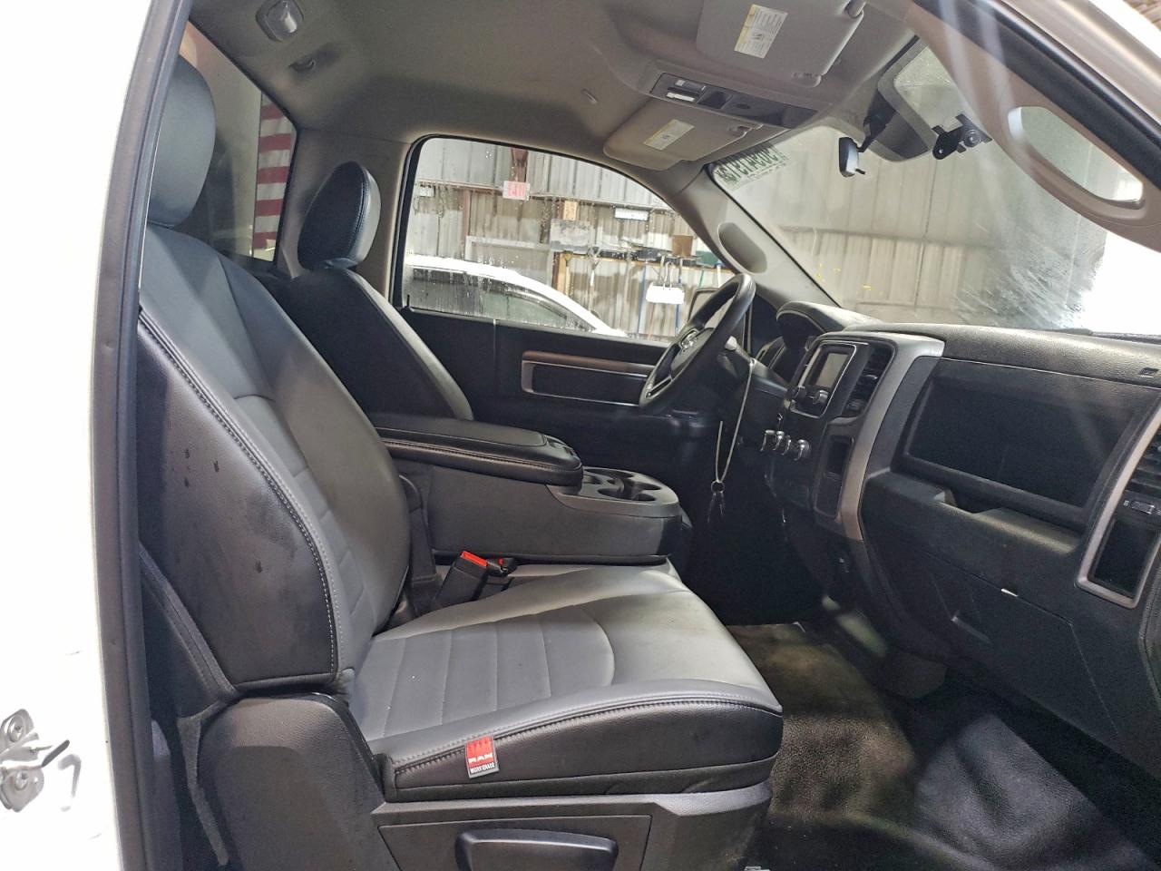 2023 RAM 1500 CLASSIC TRADESMAN photo 10