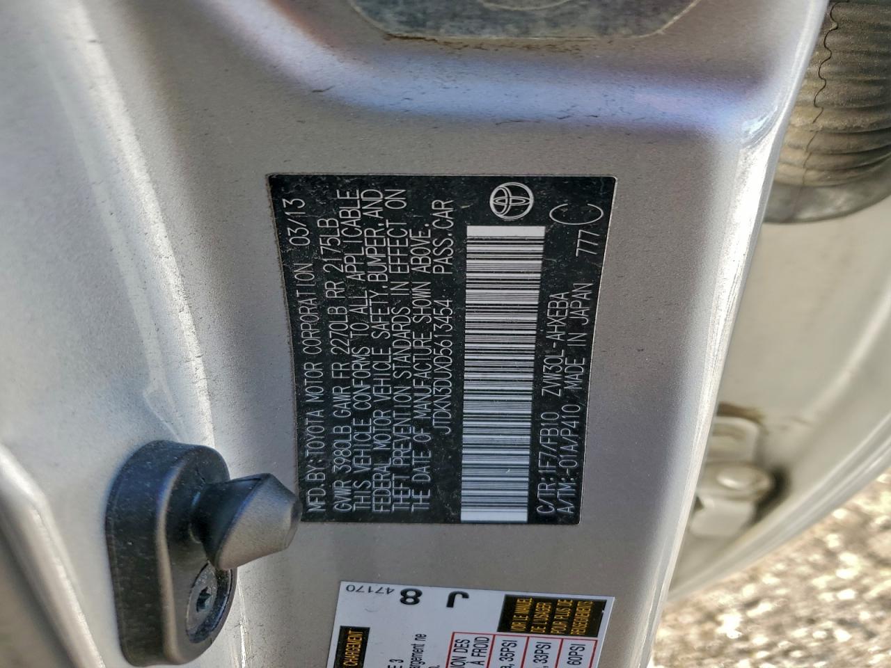 2013 TOYOTA PRIUS photo 12