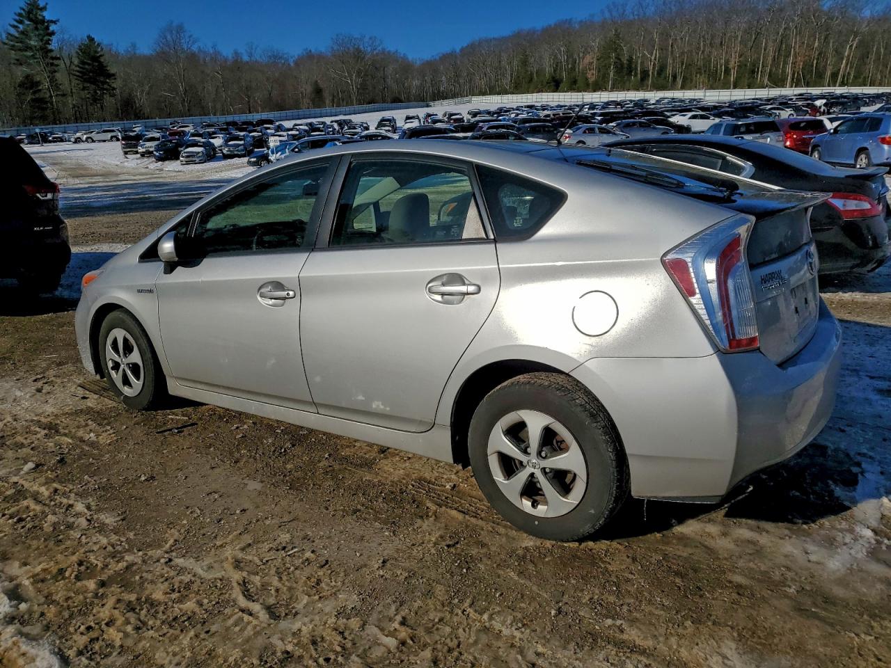 2013 TOYOTA PRIUS photo 2