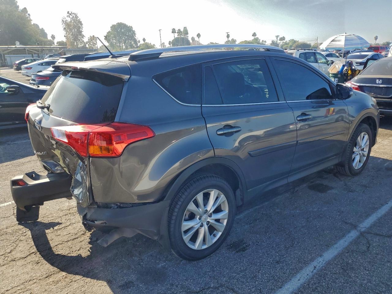 2015 TOYOTA RAV4 LIMITED photo 3