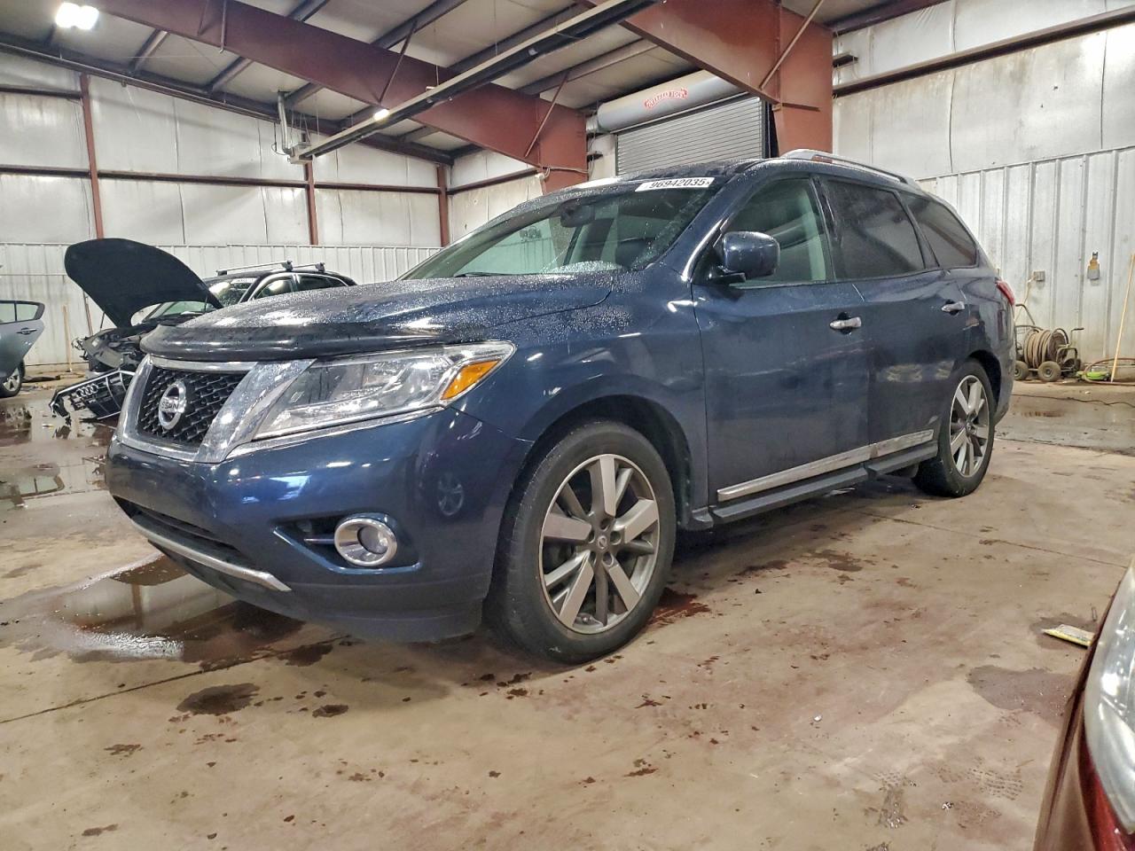 2013 NISSAN PATHFINDER