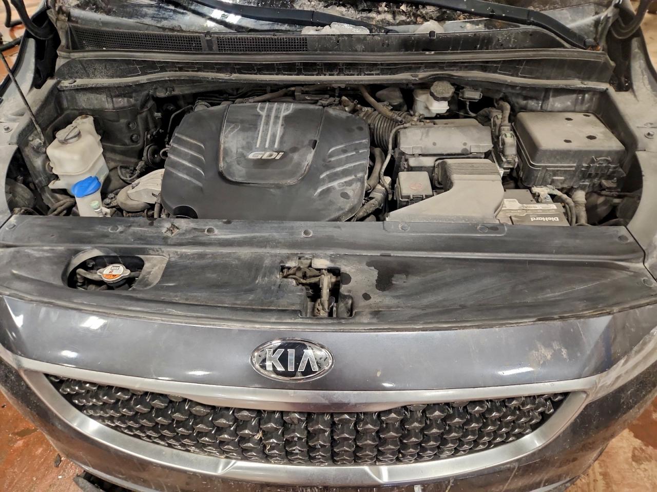 2016 KIA SEDONA EX photo 12