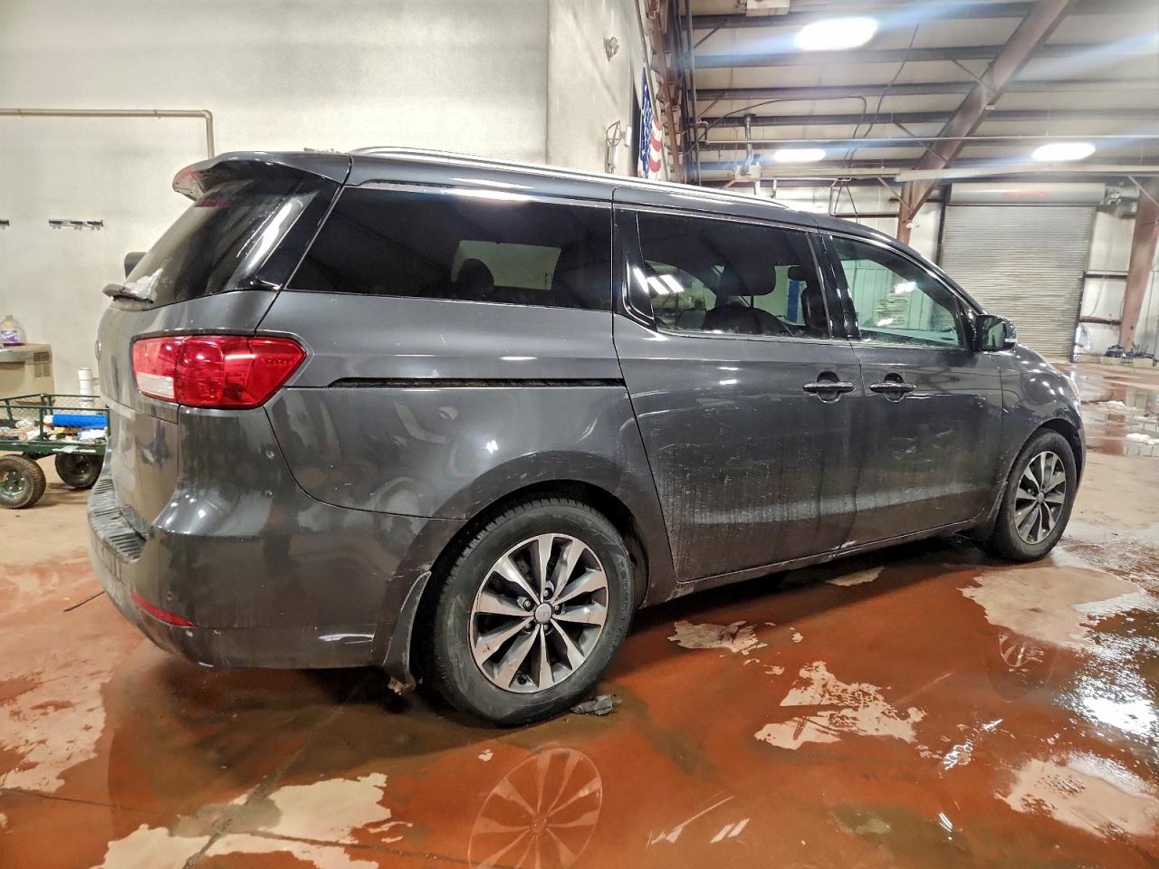2016 KIA SEDONA EX photo 3