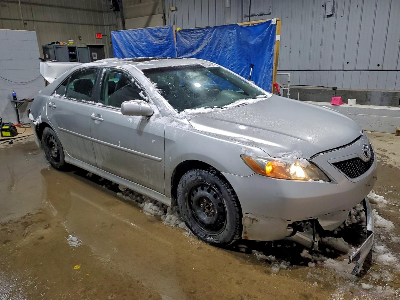 2007 TOYOTA CAMRY LE photo 4