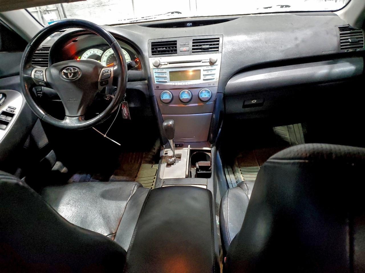 2007 TOYOTA CAMRY LE photo 8