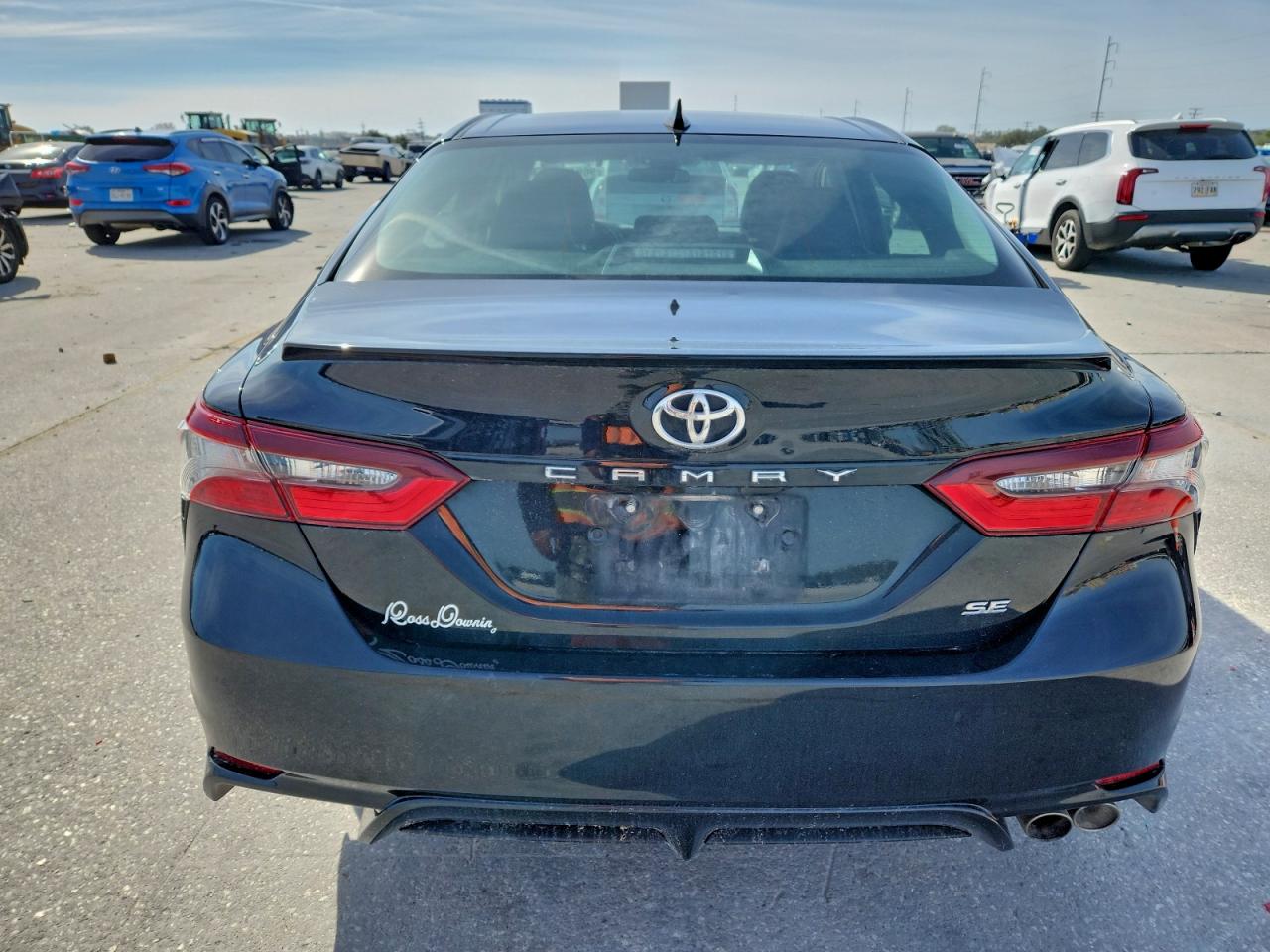2023 TOYOTA CAMRY SE NIGHT SHADE photo 6