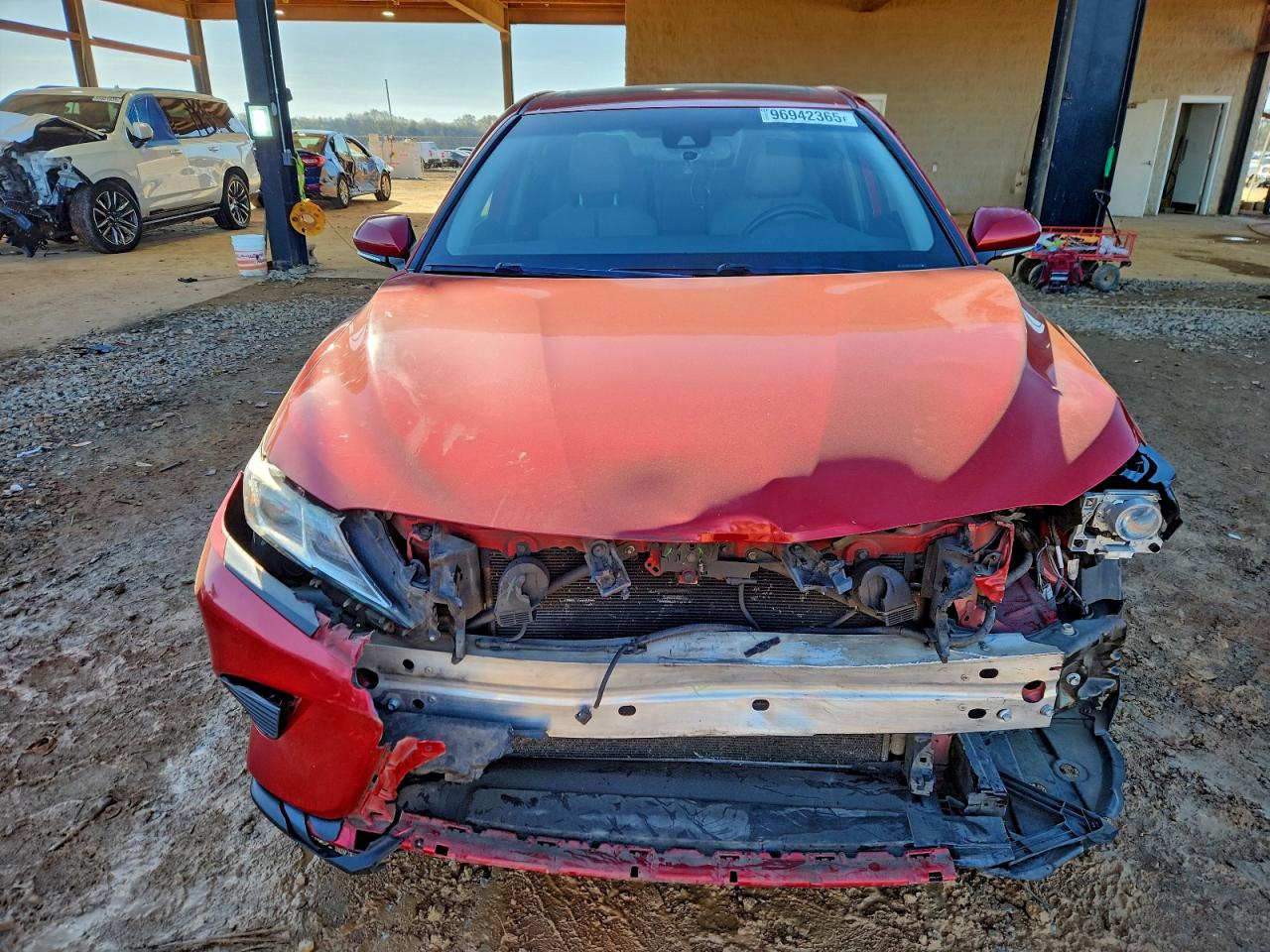 2019 TOYOTA CAMRY L photo 9
