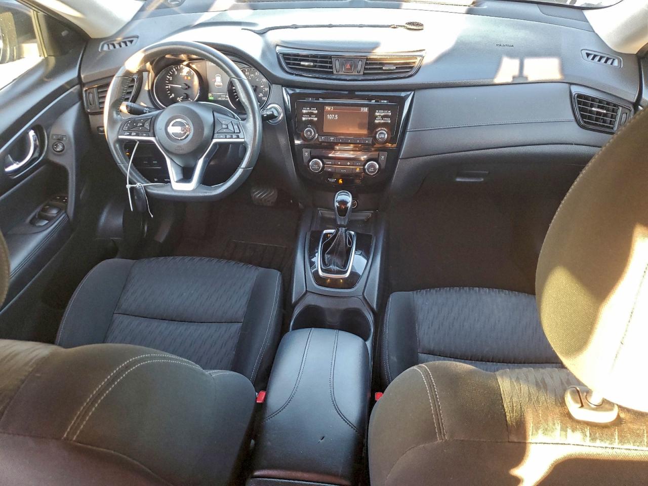 2017 NISSAN ROGUE S photo 8