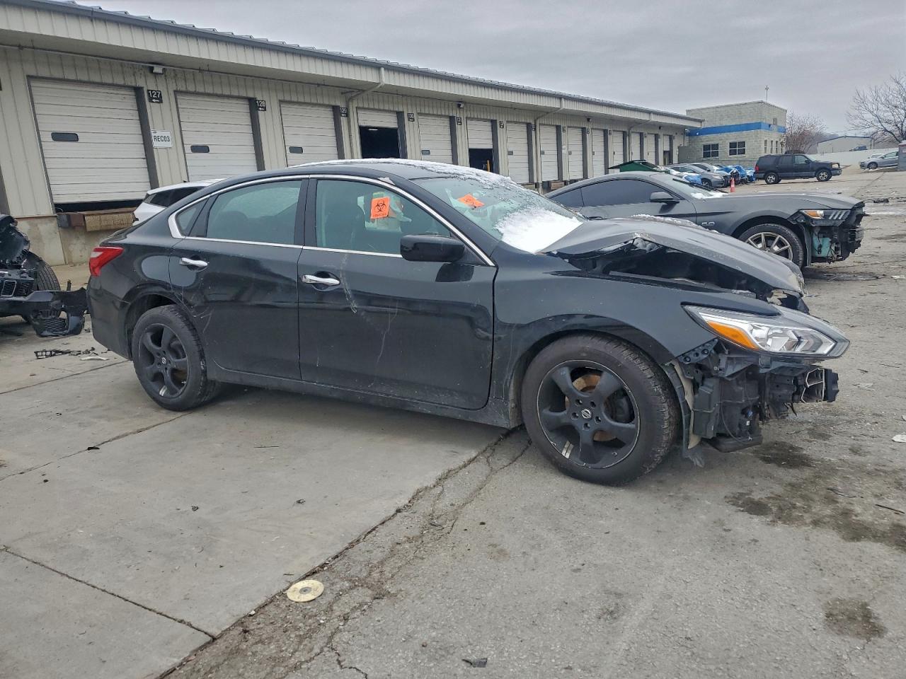 2016 NISSAN ALTIMA 2.5 photo 4