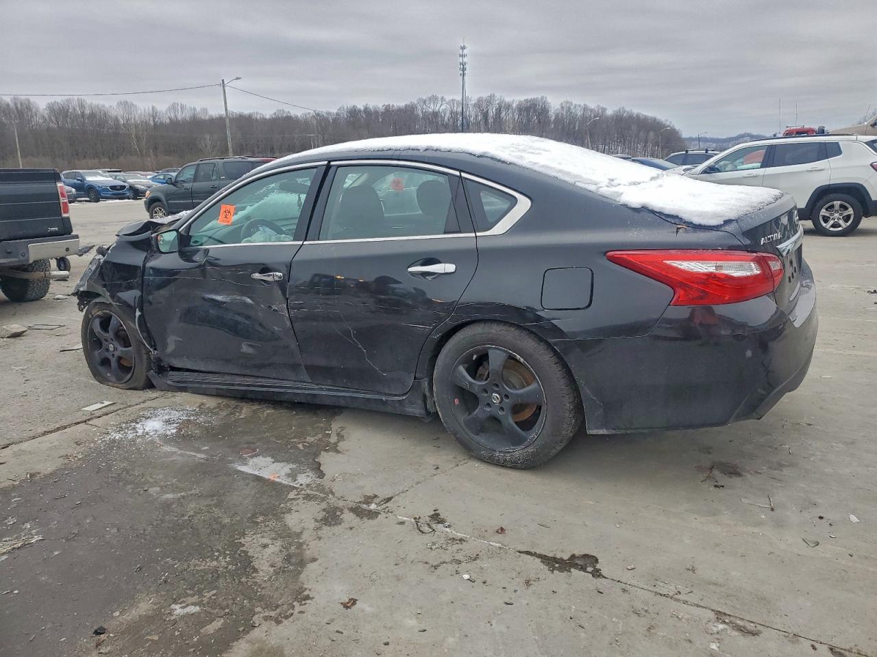 2016 NISSAN ALTIMA 2.5 photo 2