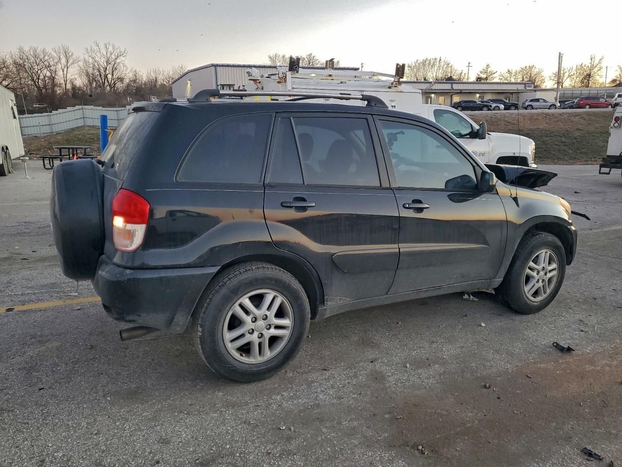 2002 TOYOTA RAV4 photo 3
