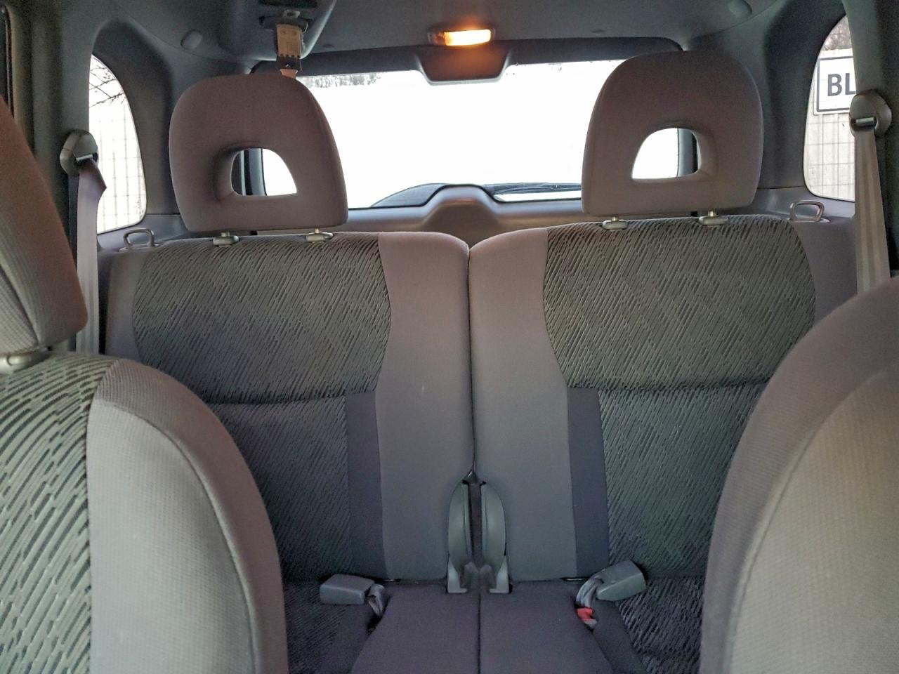 2002 TOYOTA RAV4 photo 10