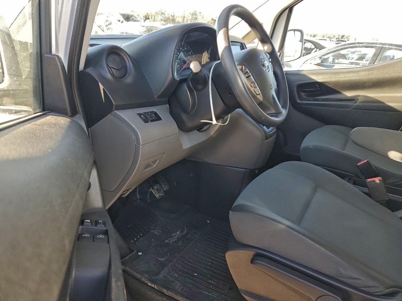 2020 NISSAN NV200 DELIVERY VAN photo 8