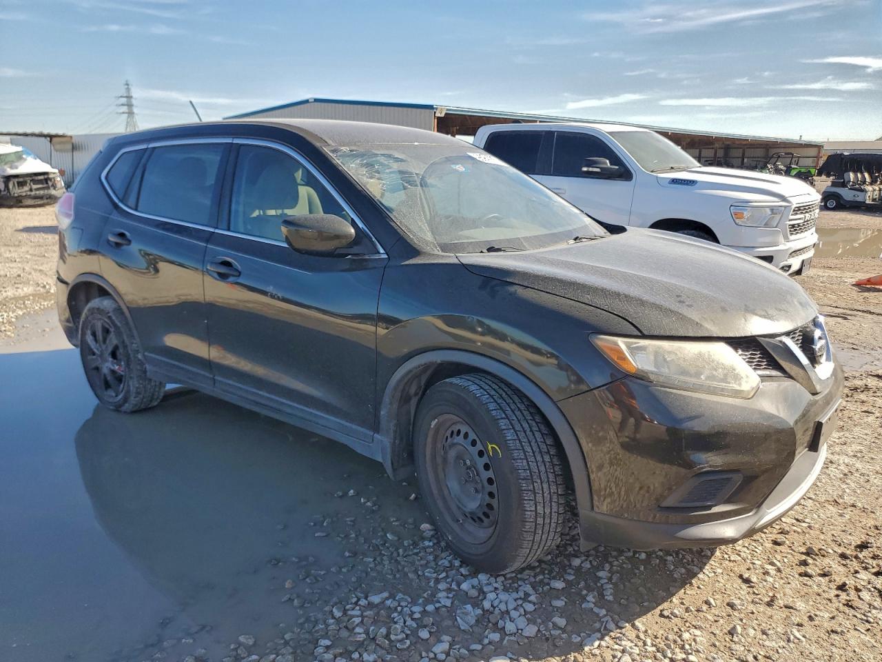 2016 NISSAN ROGUE S photo 4