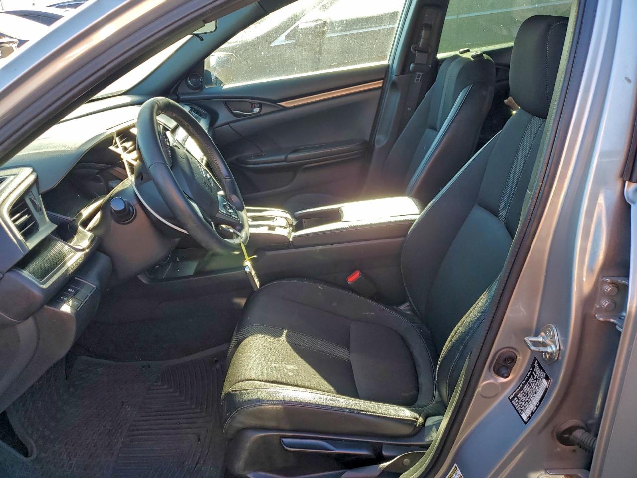 2020 HONDA CIVIC SPORT photo 7